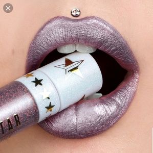Jeffree Star velour liquid lipstick